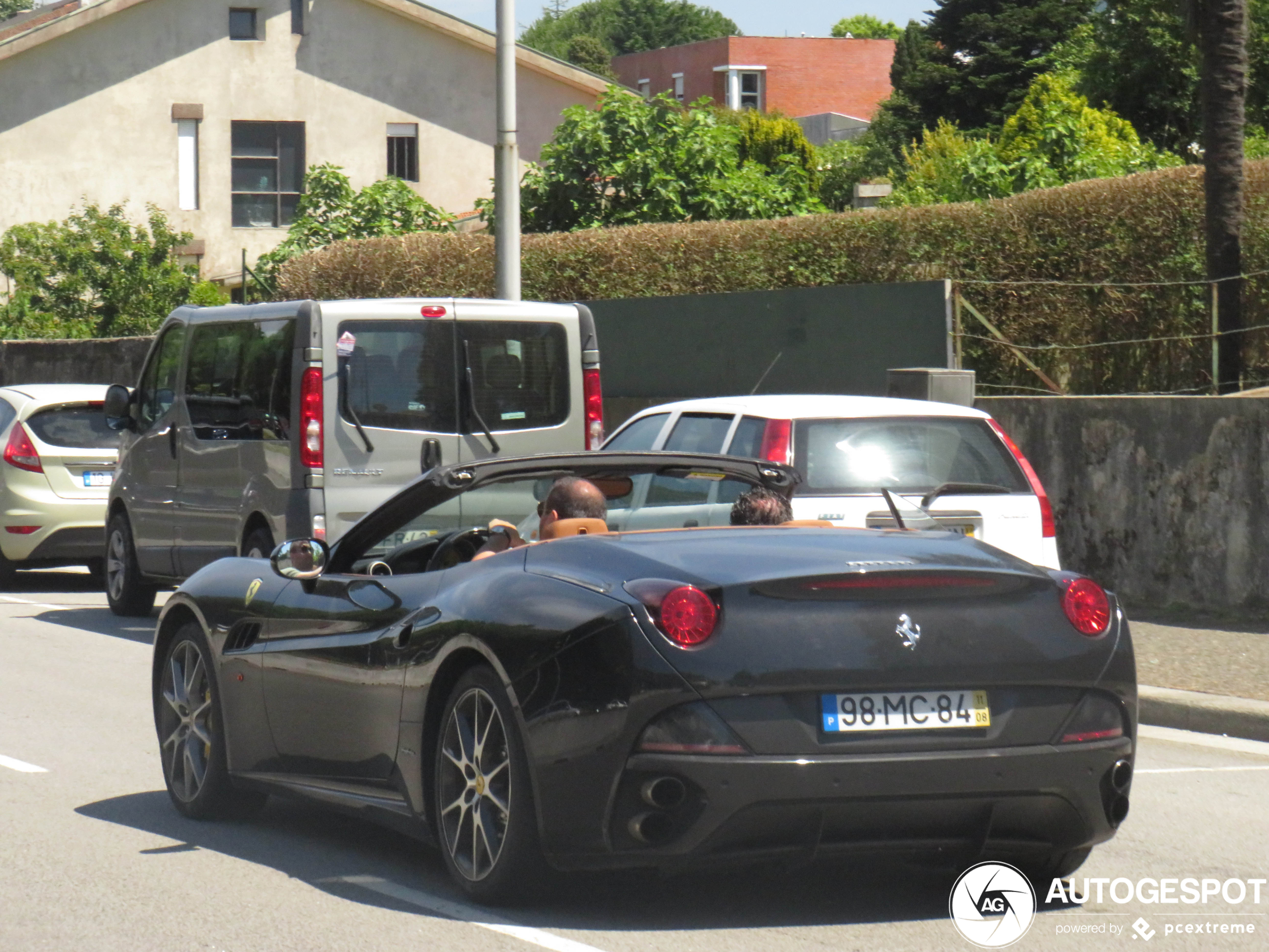 Ferrari California