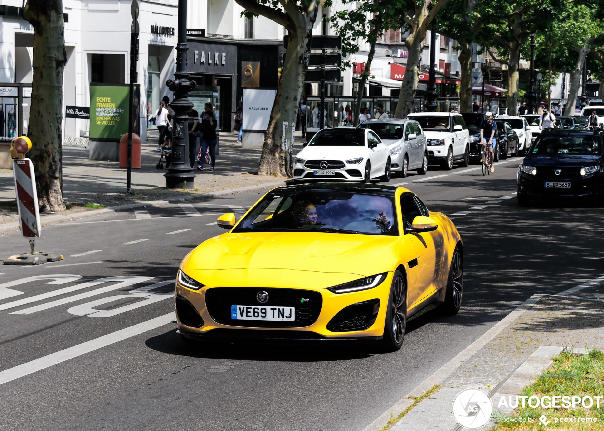 Jaguar F-TYPE R Coupé 2020