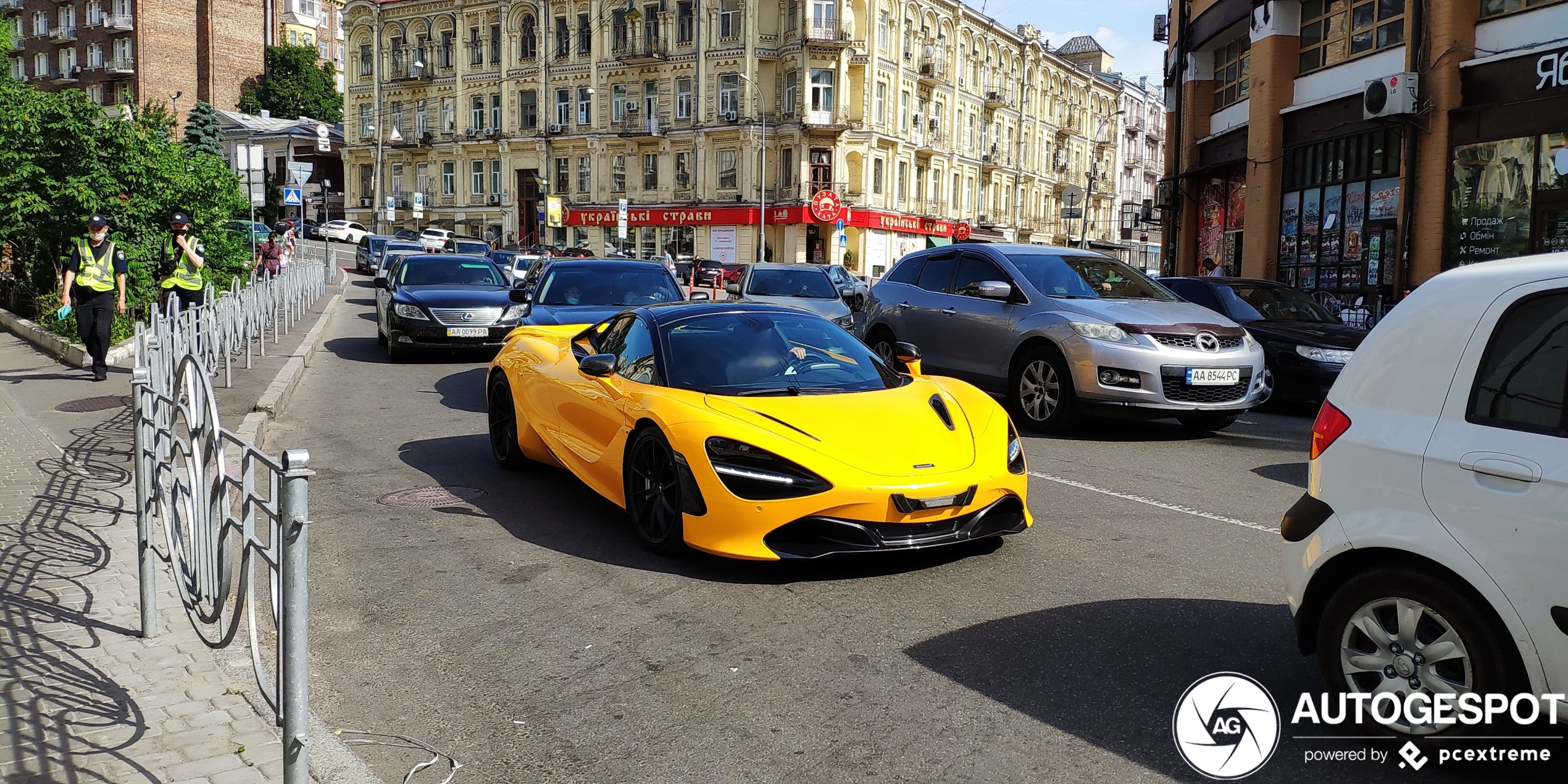 McLaren 720S Spider