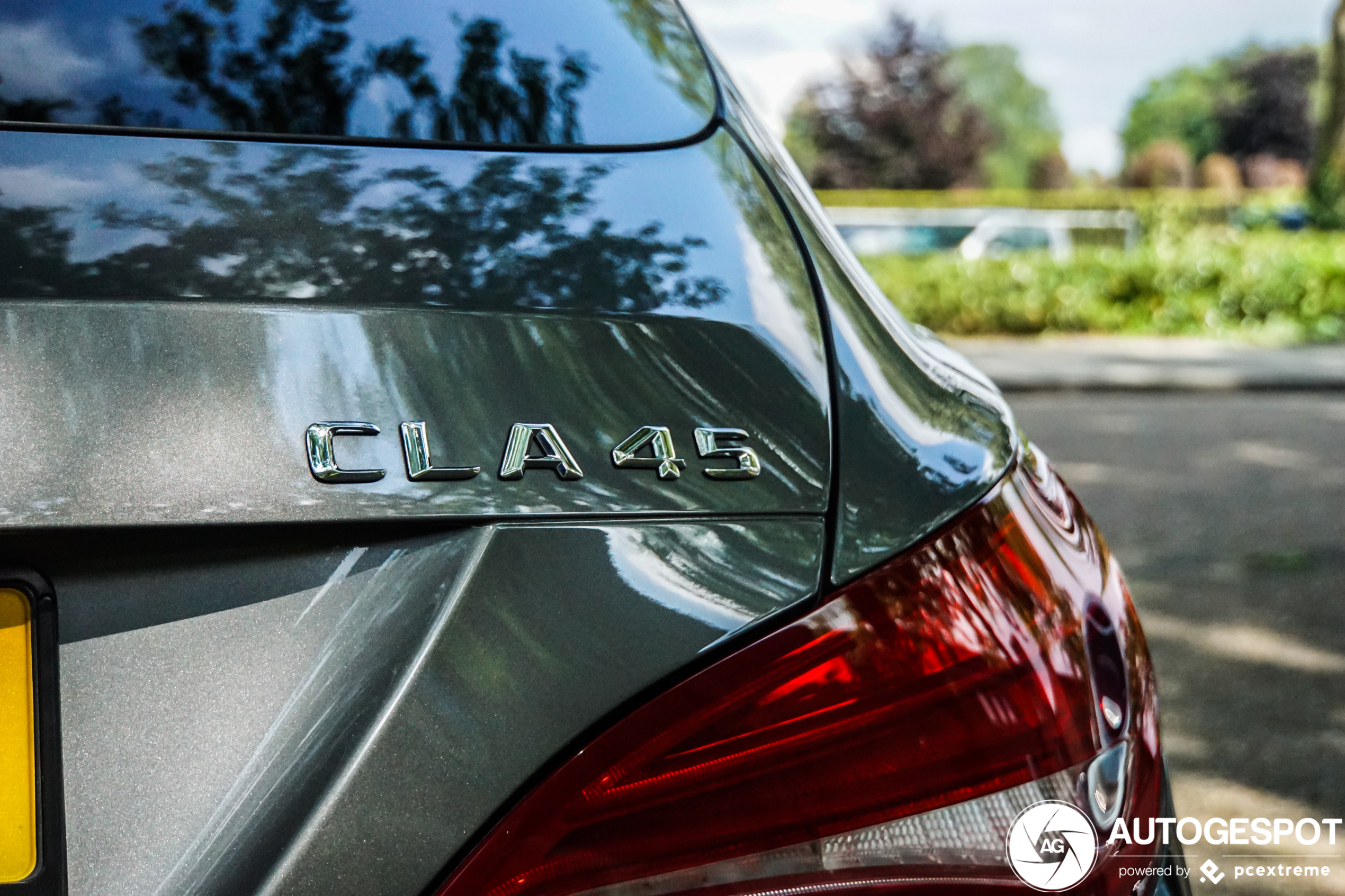 Mercedes-AMG CLA 45 Shooting Brake X117