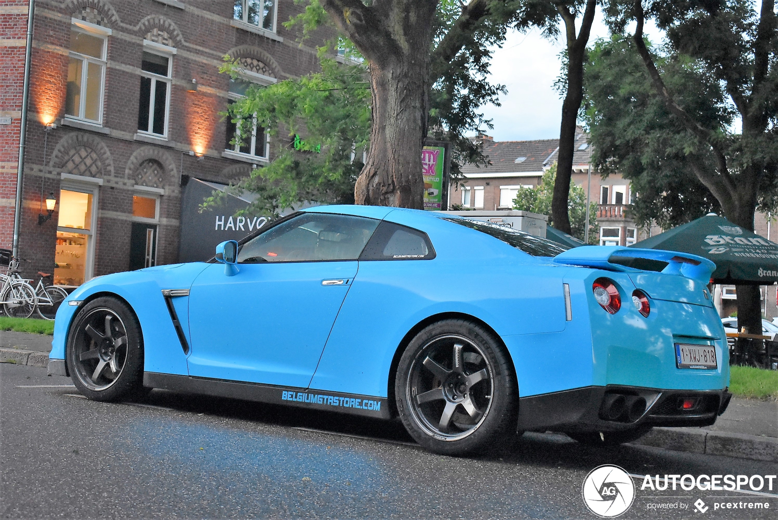 Nissan GT-R