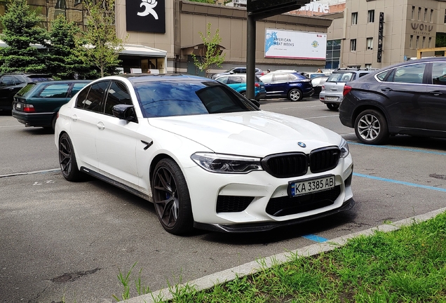 BMW M5 F90