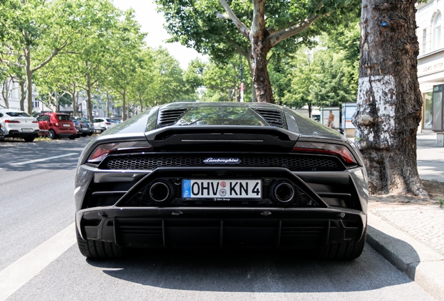 Lamborghini Huracán LP640-4 EVO