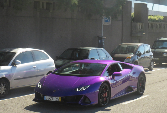 Lamborghini Huracán LP640-4 EVO