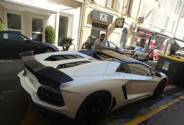 Lamborghini Mansory Aventador LP700-4 Roadster