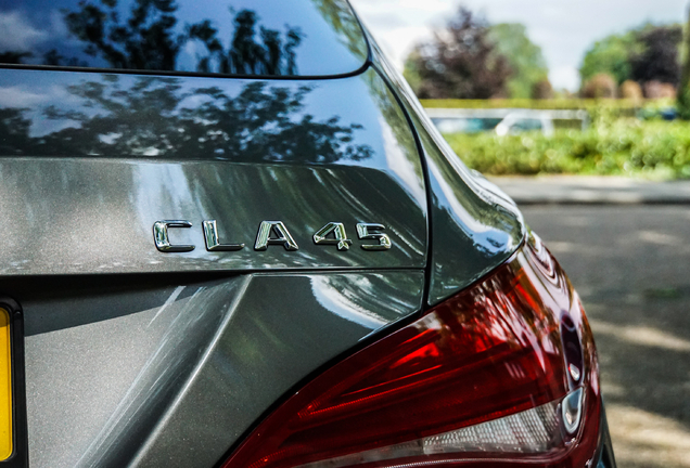 Mercedes-AMG CLA 45 Shooting Brake X117