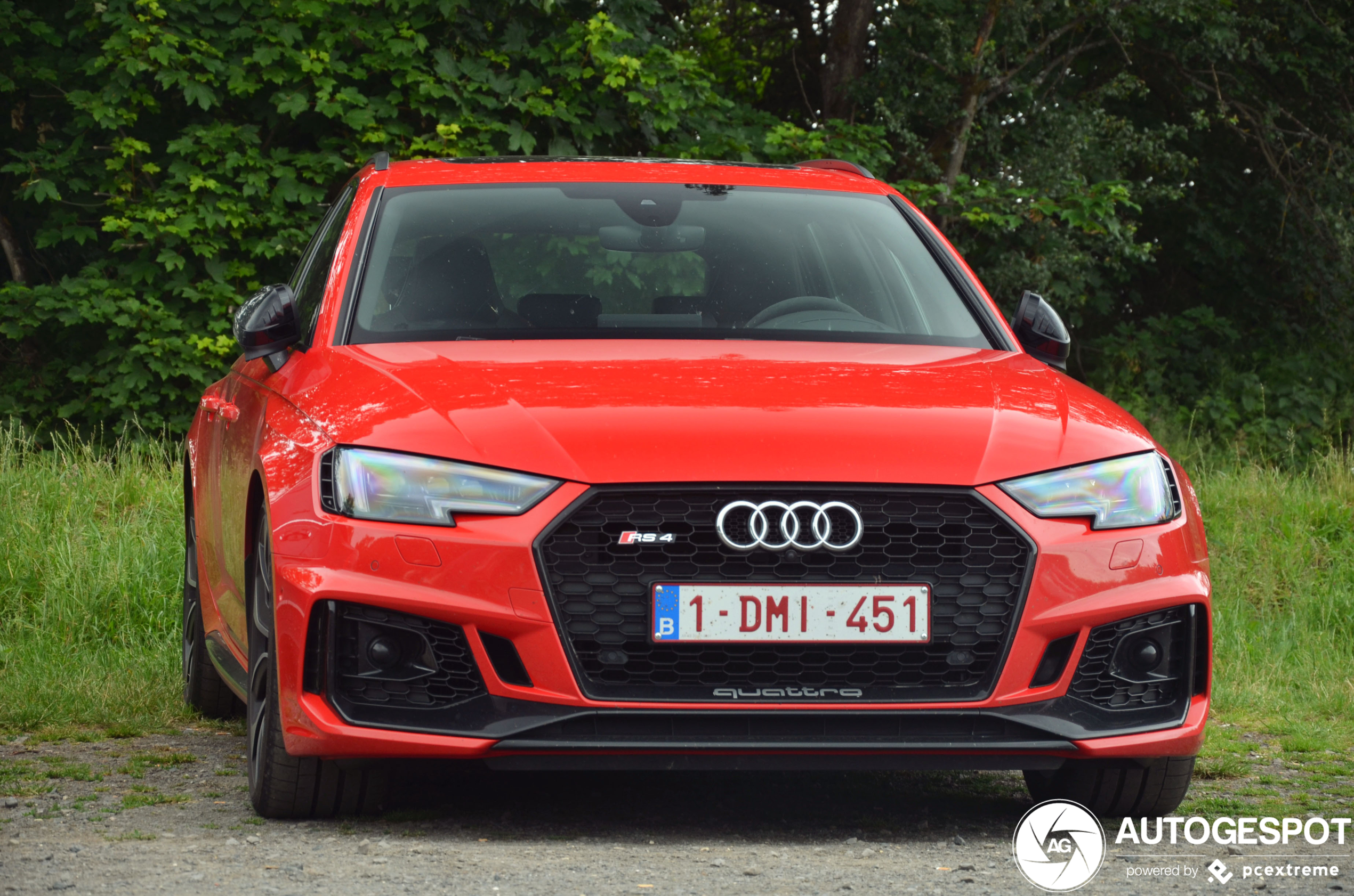 Audi RS4 Avant B9