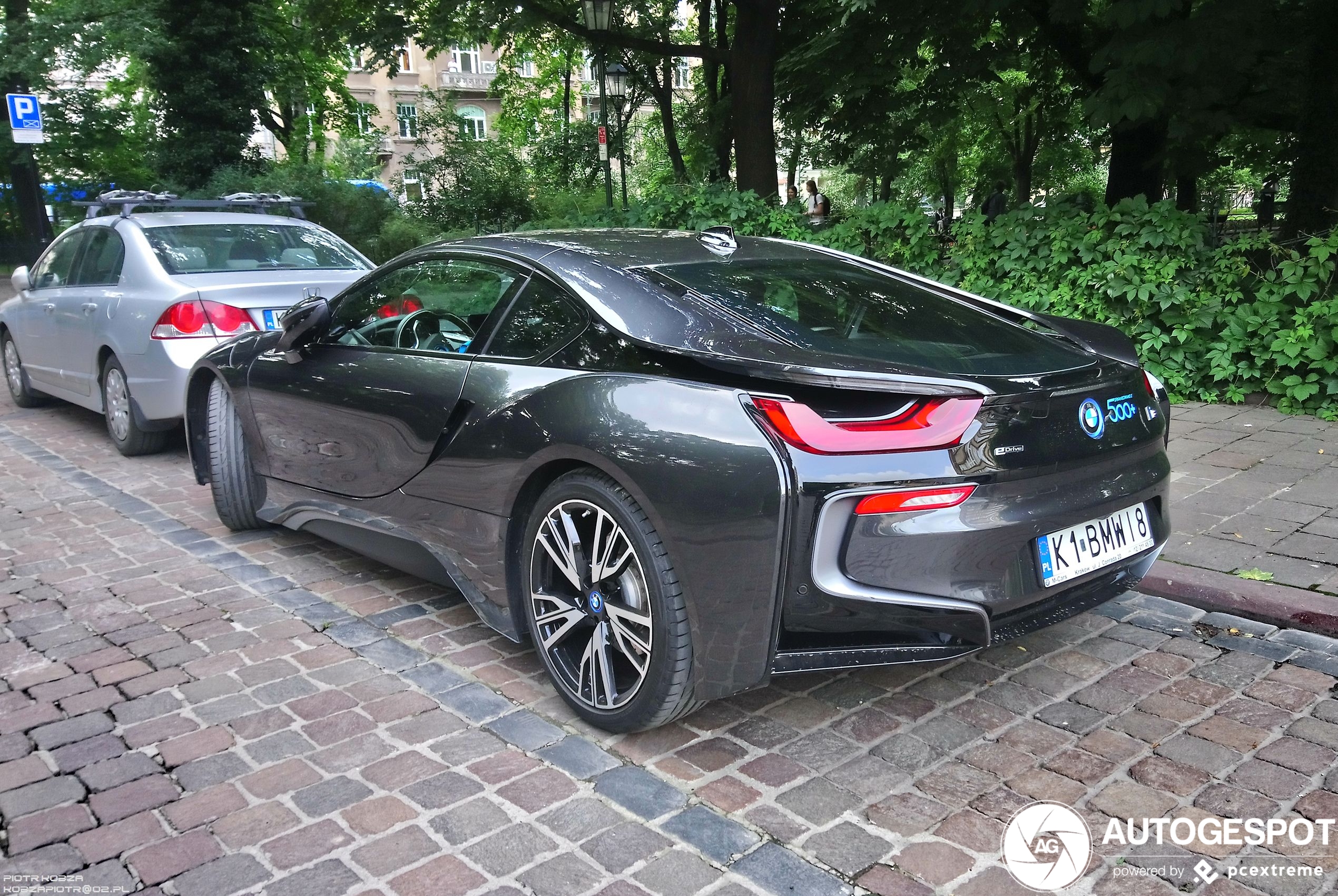 BMW i8