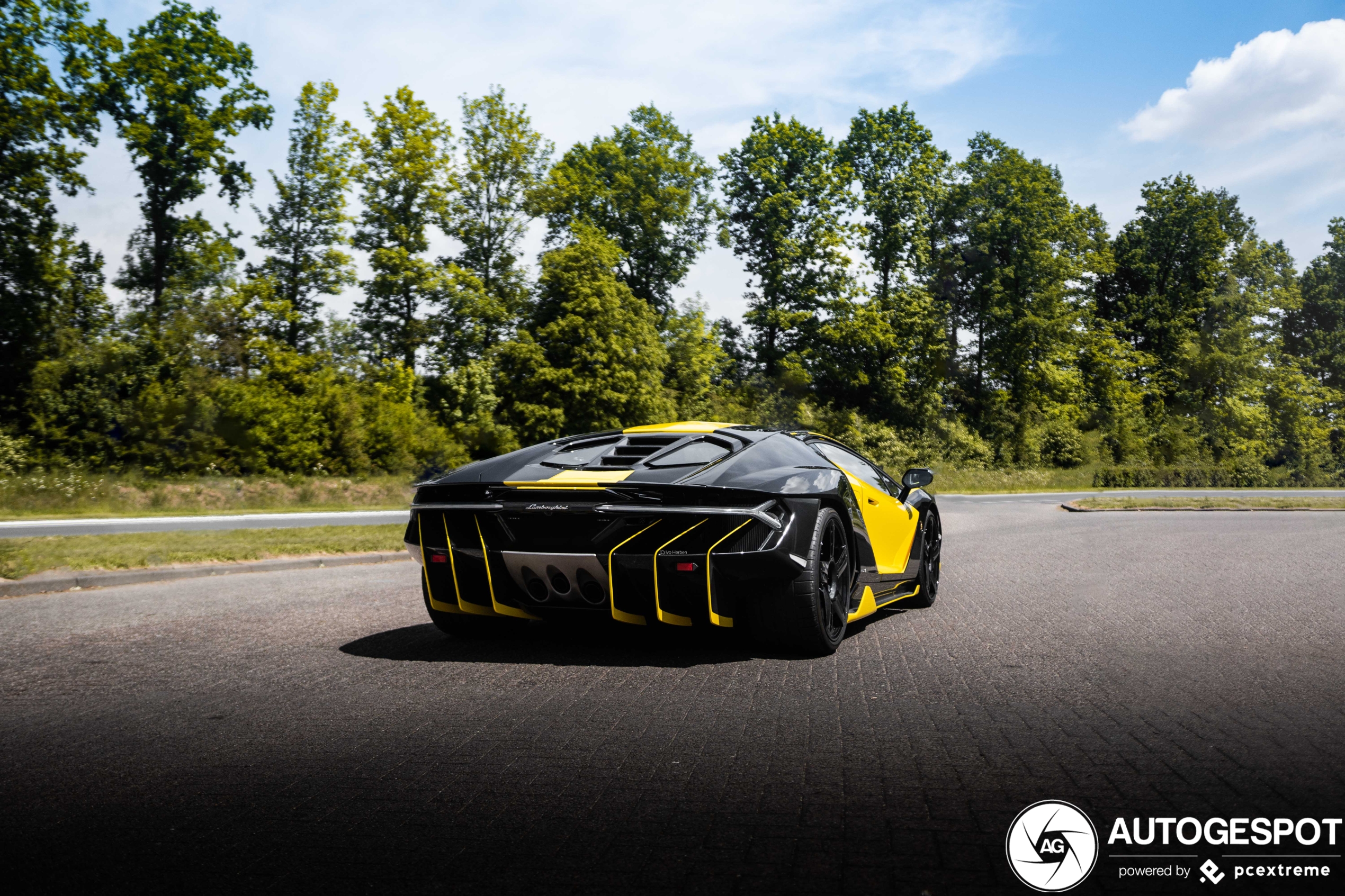 Lamborghini Centenario LP770-4