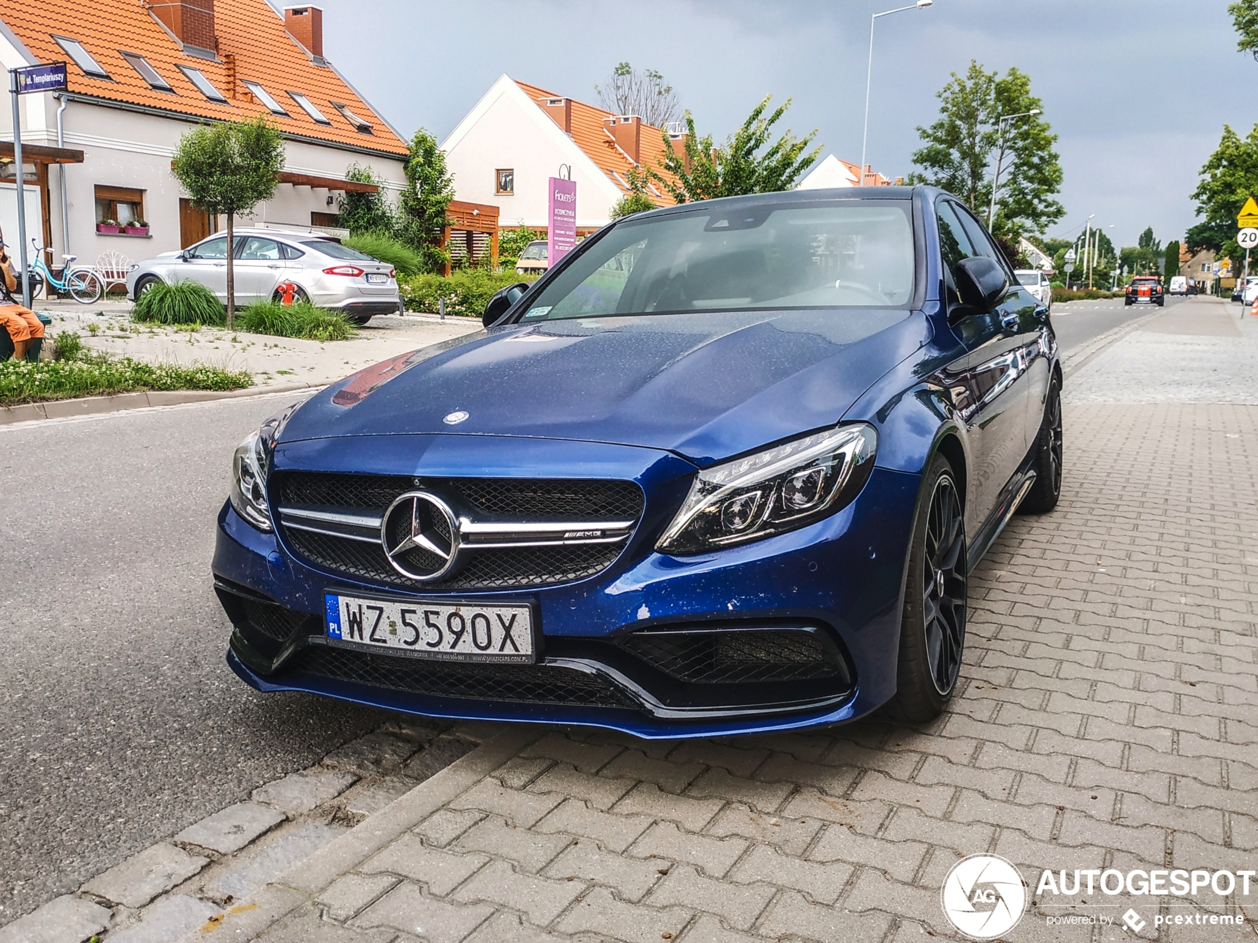 Mercedes-AMG C 63 S W205