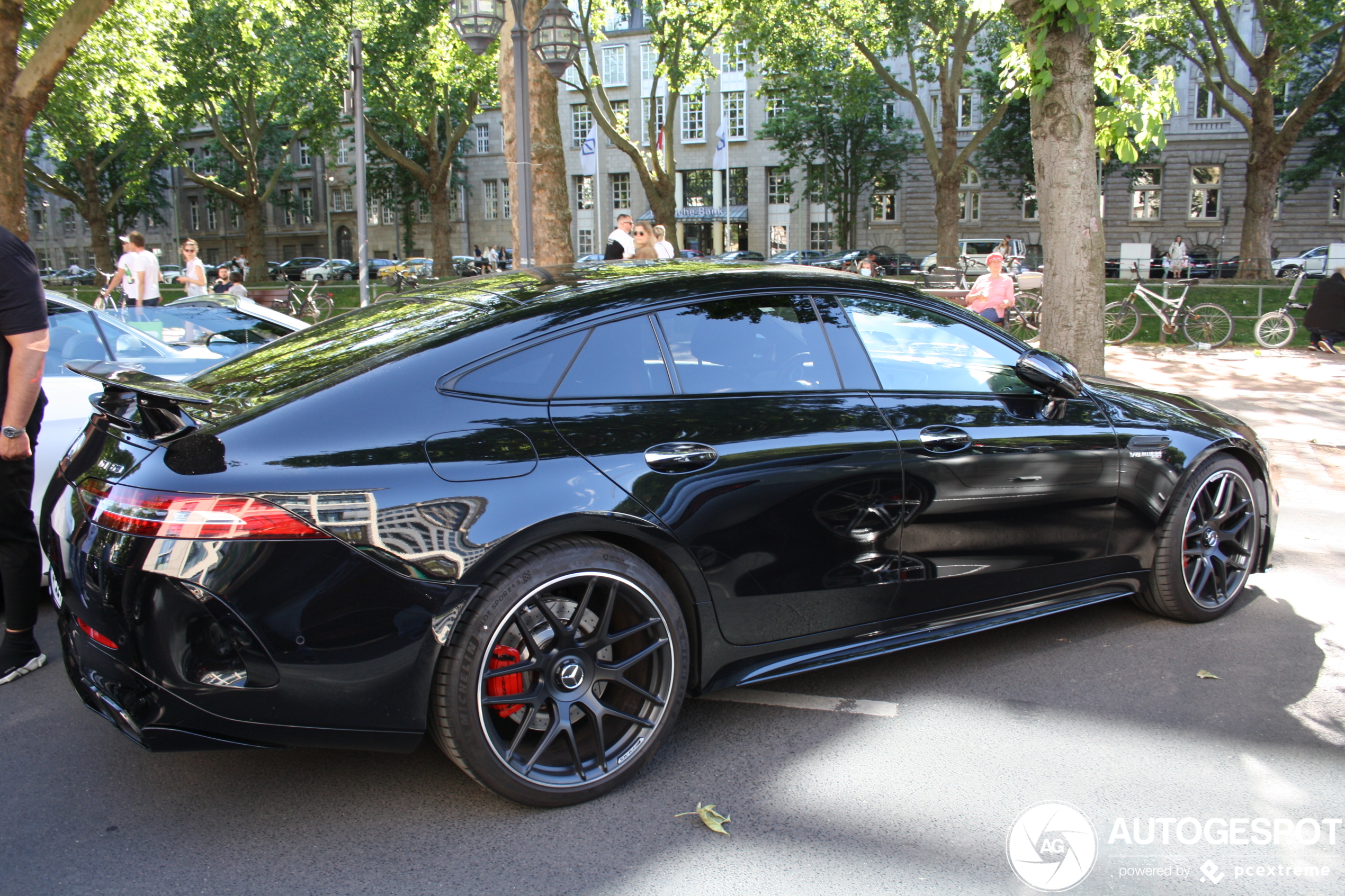 Mercedes-AMG GT 63 X290