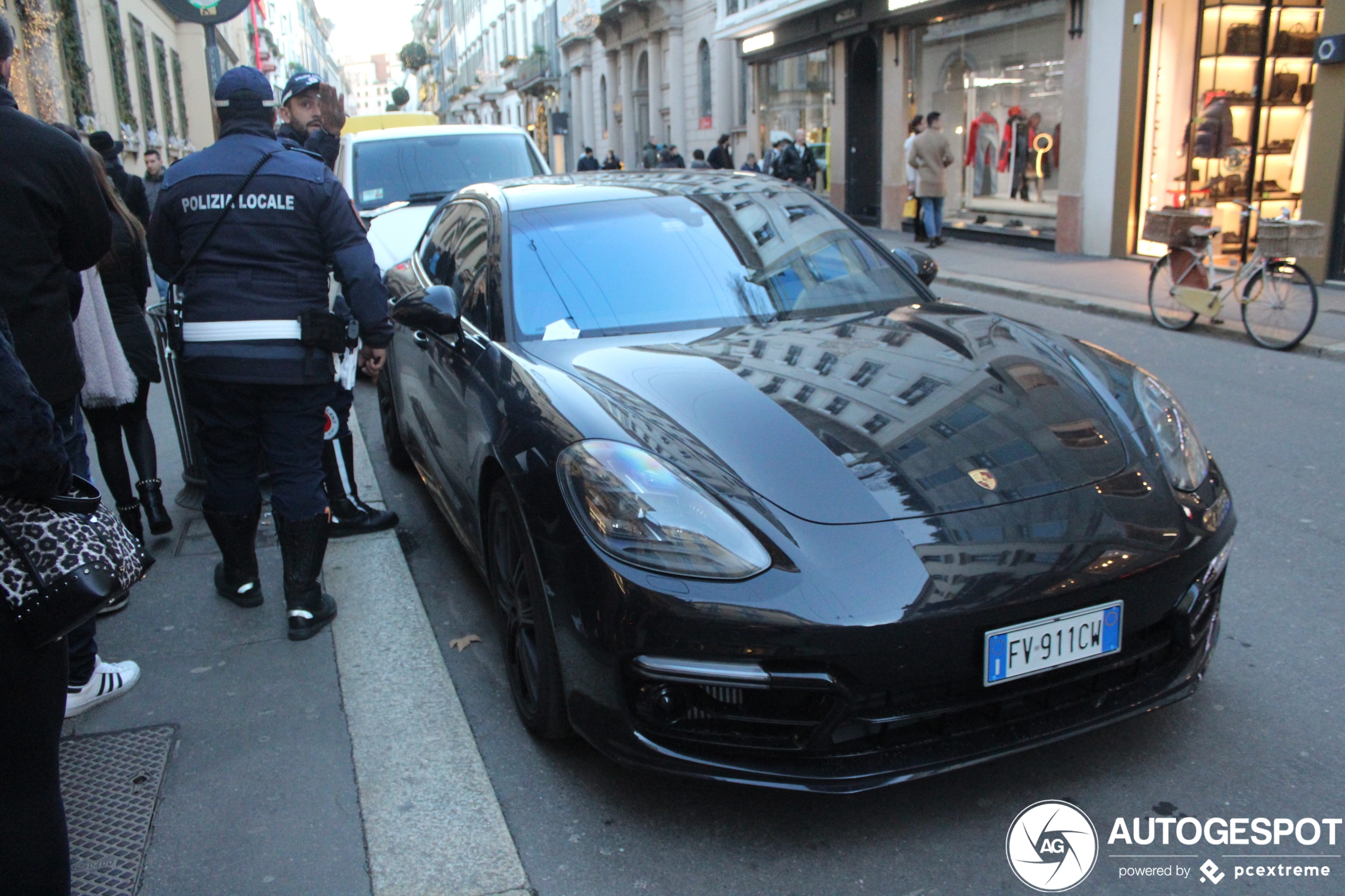 Porsche 971 Panamera Turbo Sport Turismo