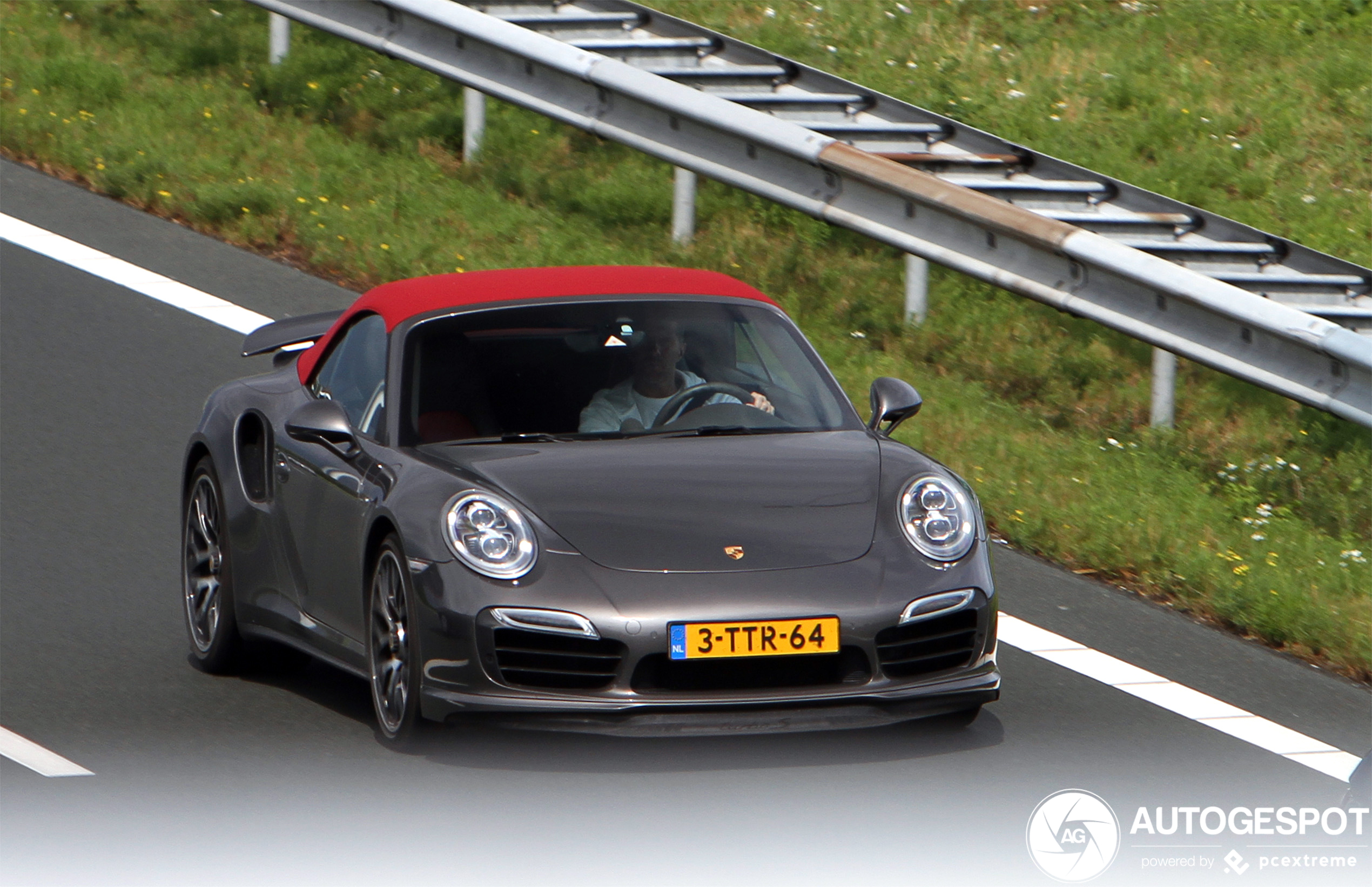 Porsche 991 Turbo S Cabriolet MkI