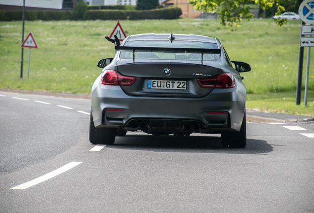 BMW M4 GTS