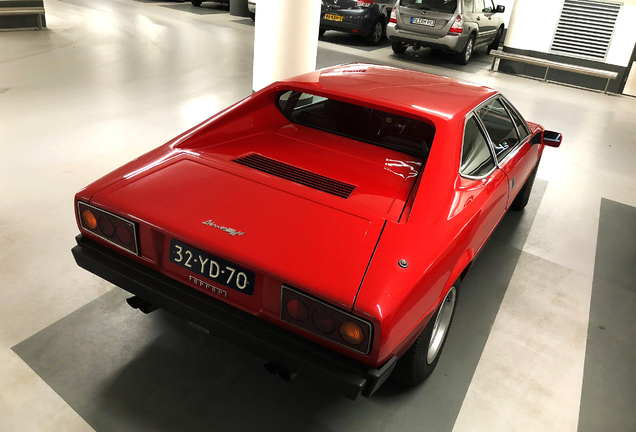 Ferrari Dino 308 GT4 2+2