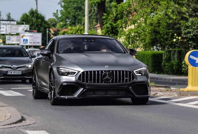 Mercedes-AMG GT 63 S X290