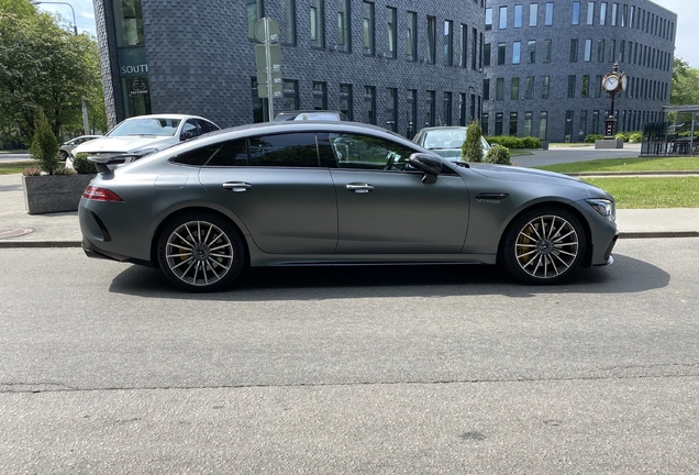 Mercedes-AMG GT 63 X290