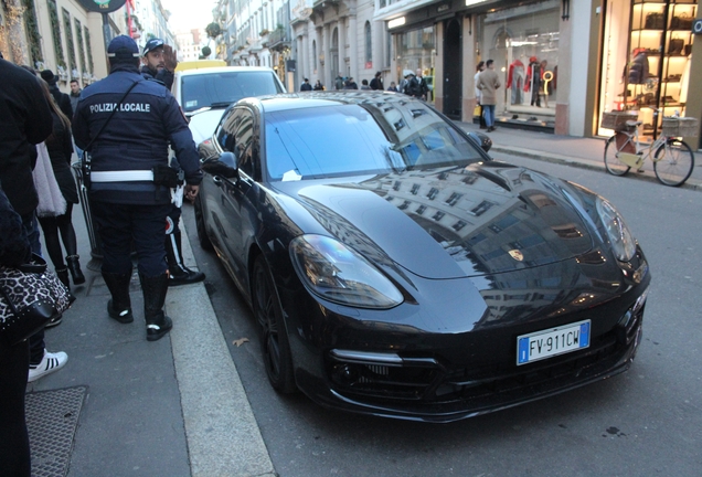 Porsche 971 Panamera Turbo Sport Turismo