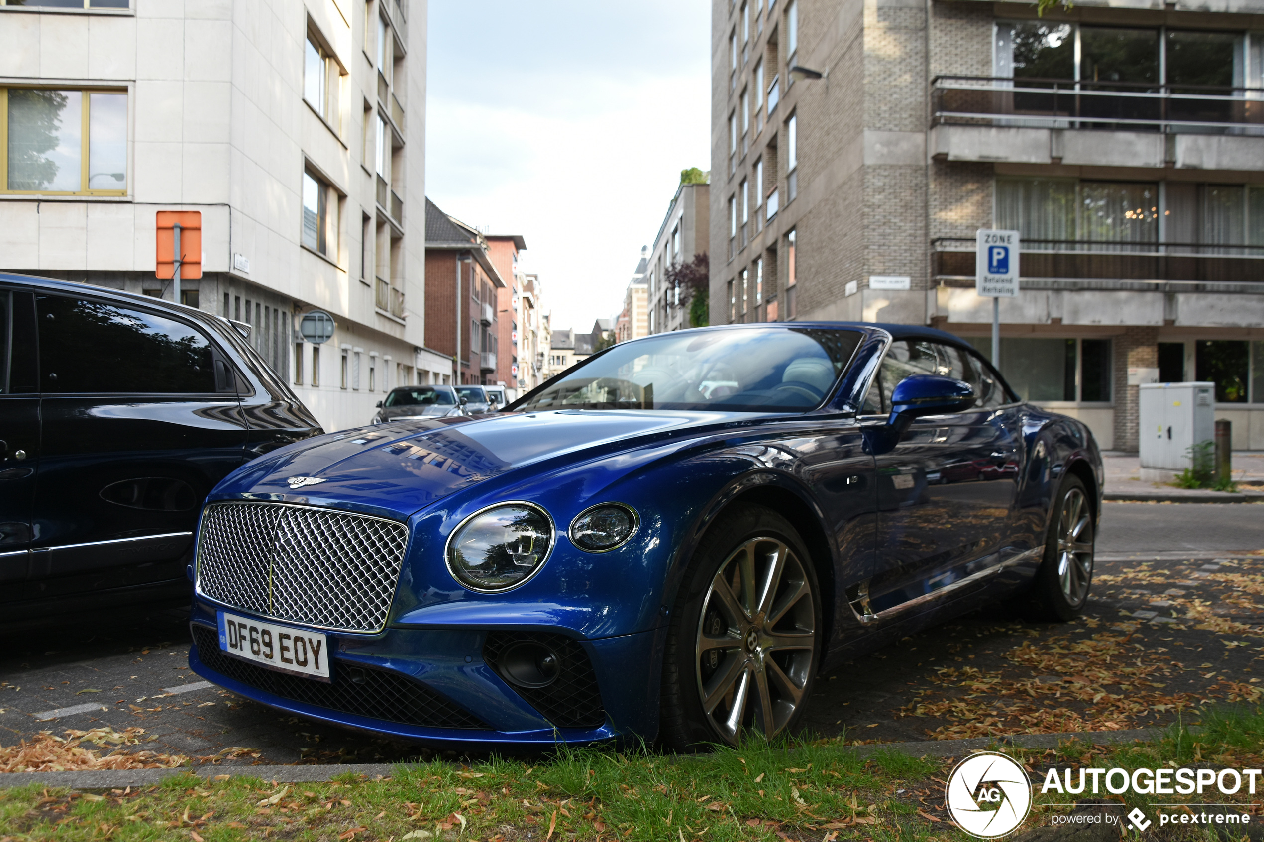 Bentley Continental GTC V8 2020