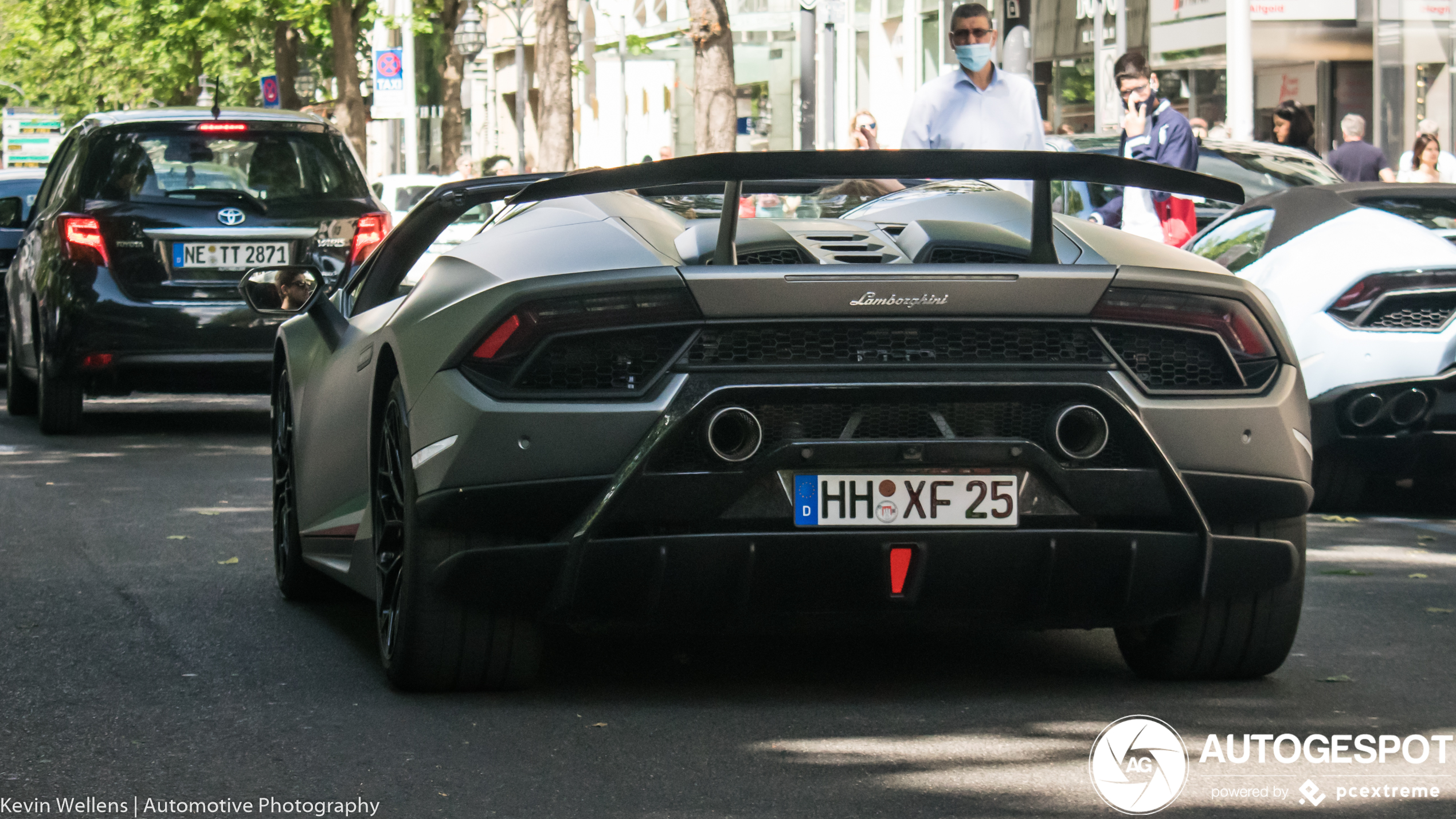 Lamborghini Huracán LP640-4 Performante Spyder