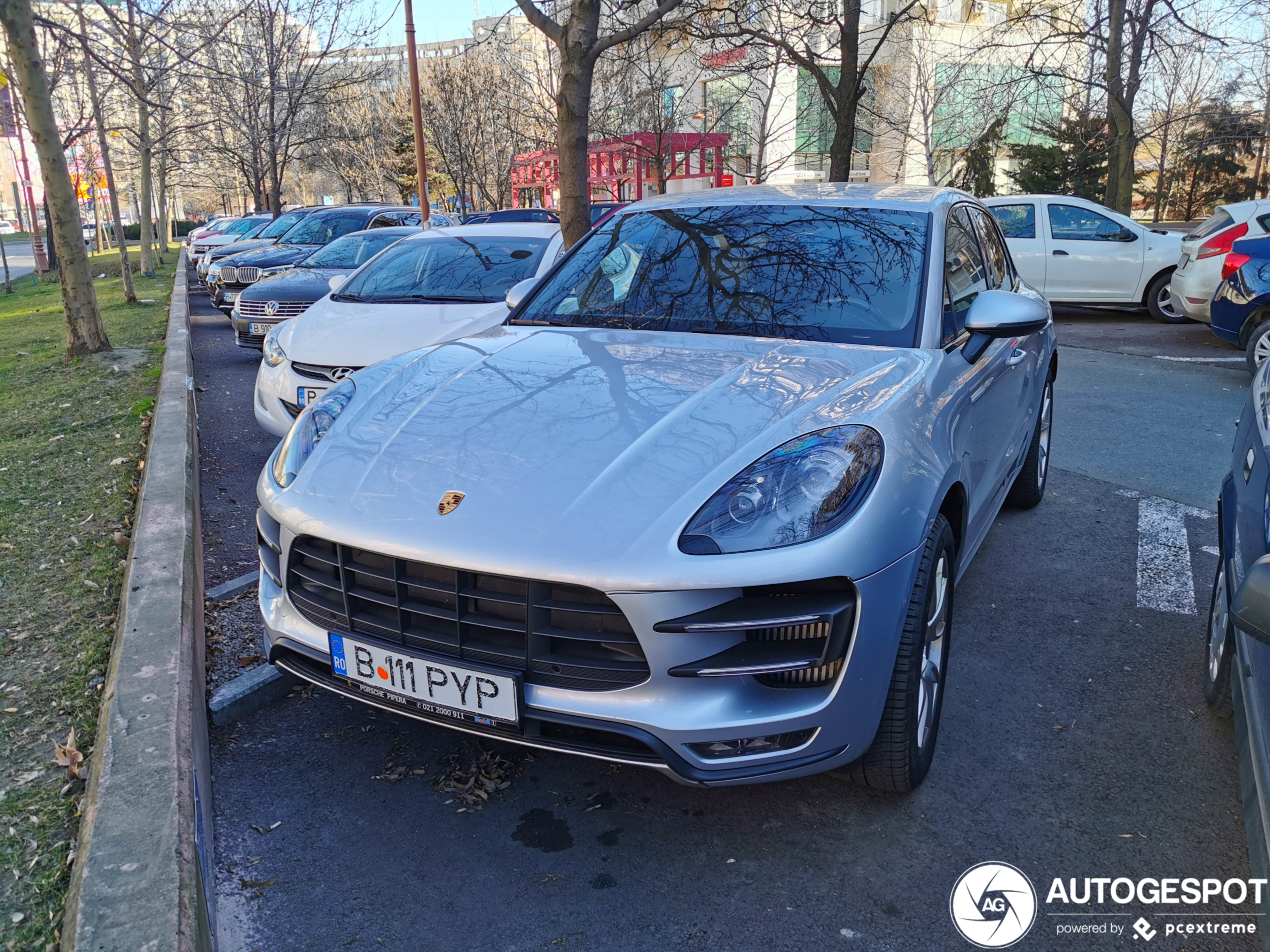 Porsche 95B Macan Turbo