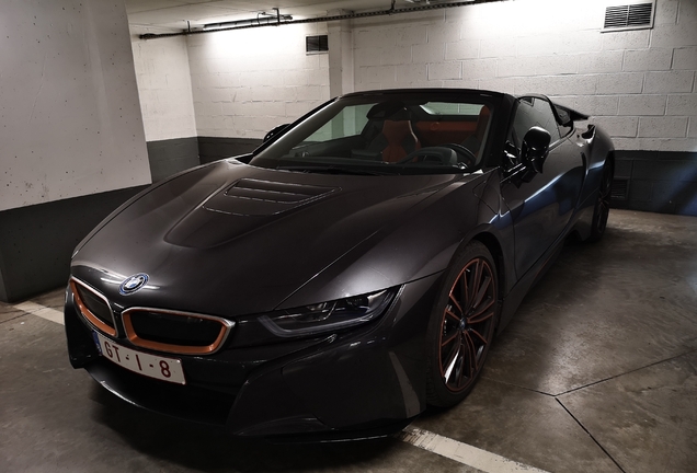 BMW i8 Roadster Ultimate Sophisto Edition