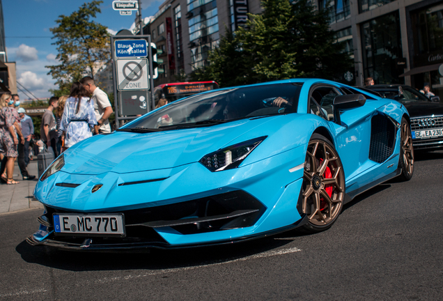 Lamborghini Aventador LP770-4 SVJ