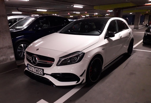 Mercedes-AMG A 45 W176 2015