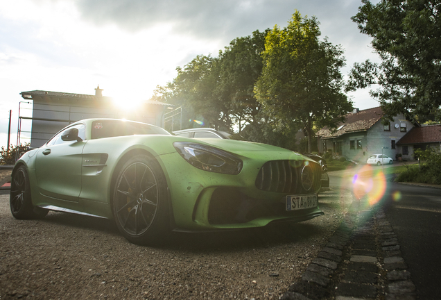 Mercedes-AMG GT R C190