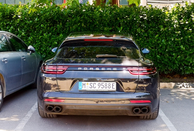 Porsche 971 Panamera Turbo S E-Hybrid Sport Turismo