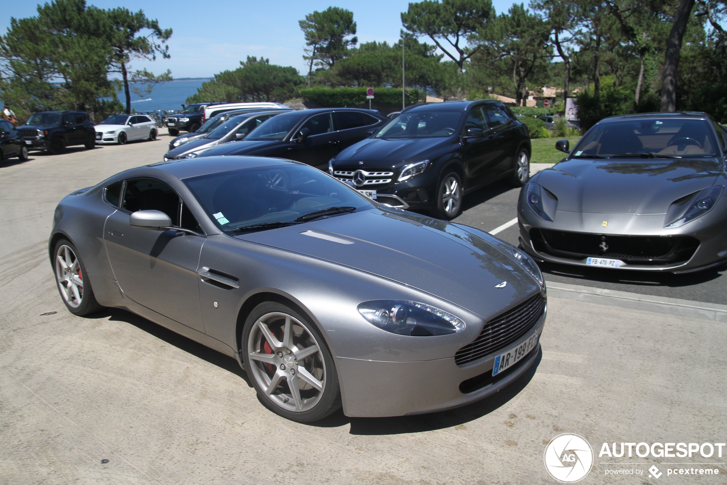 Aston Martin V8 Vantage