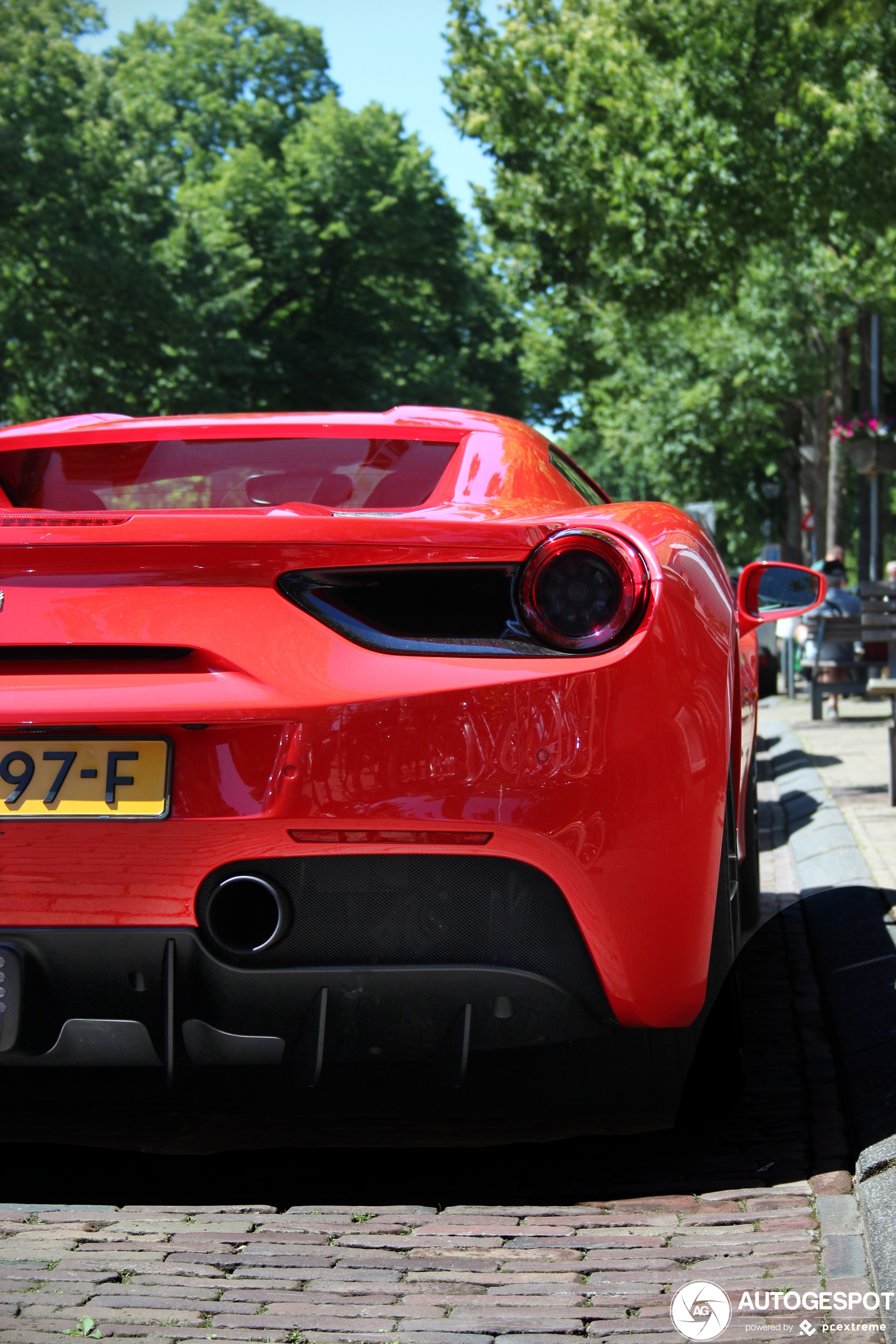 Ferrari 488 Spider