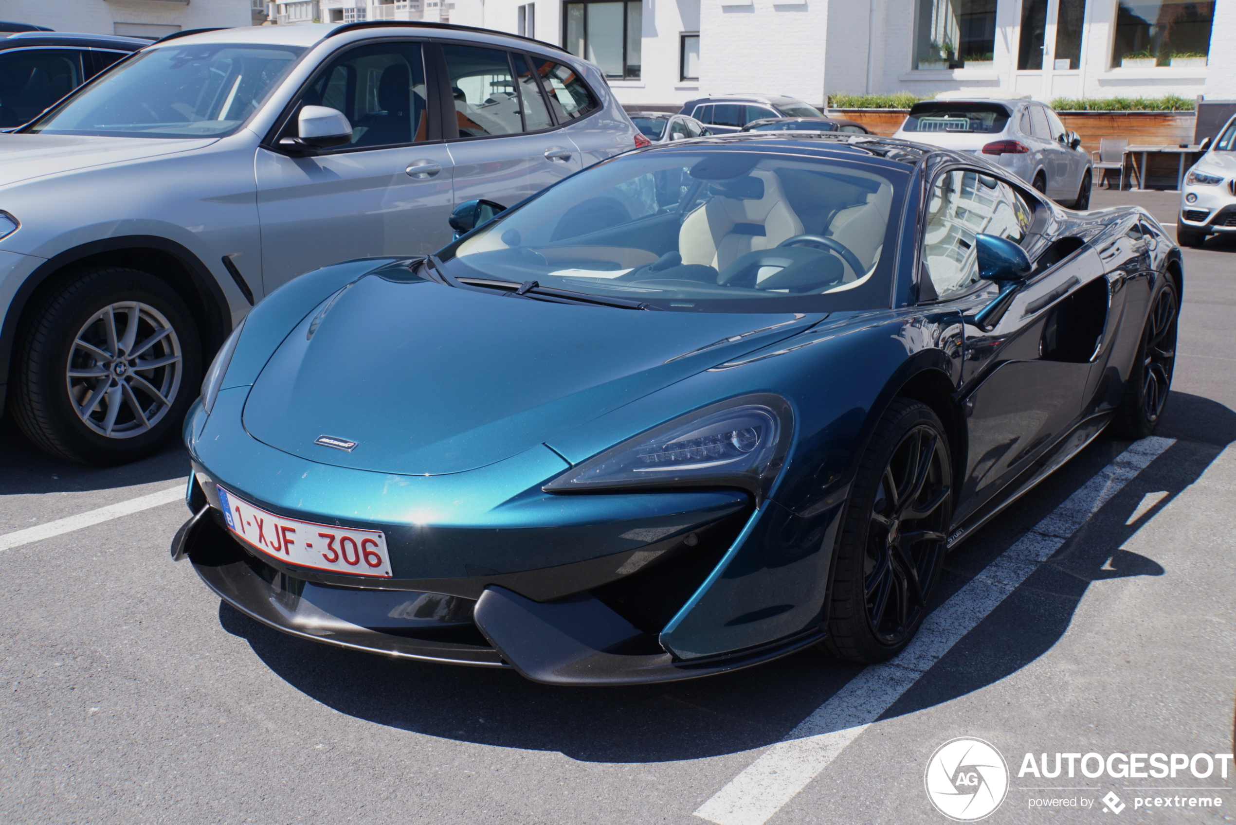 McLaren 570GT