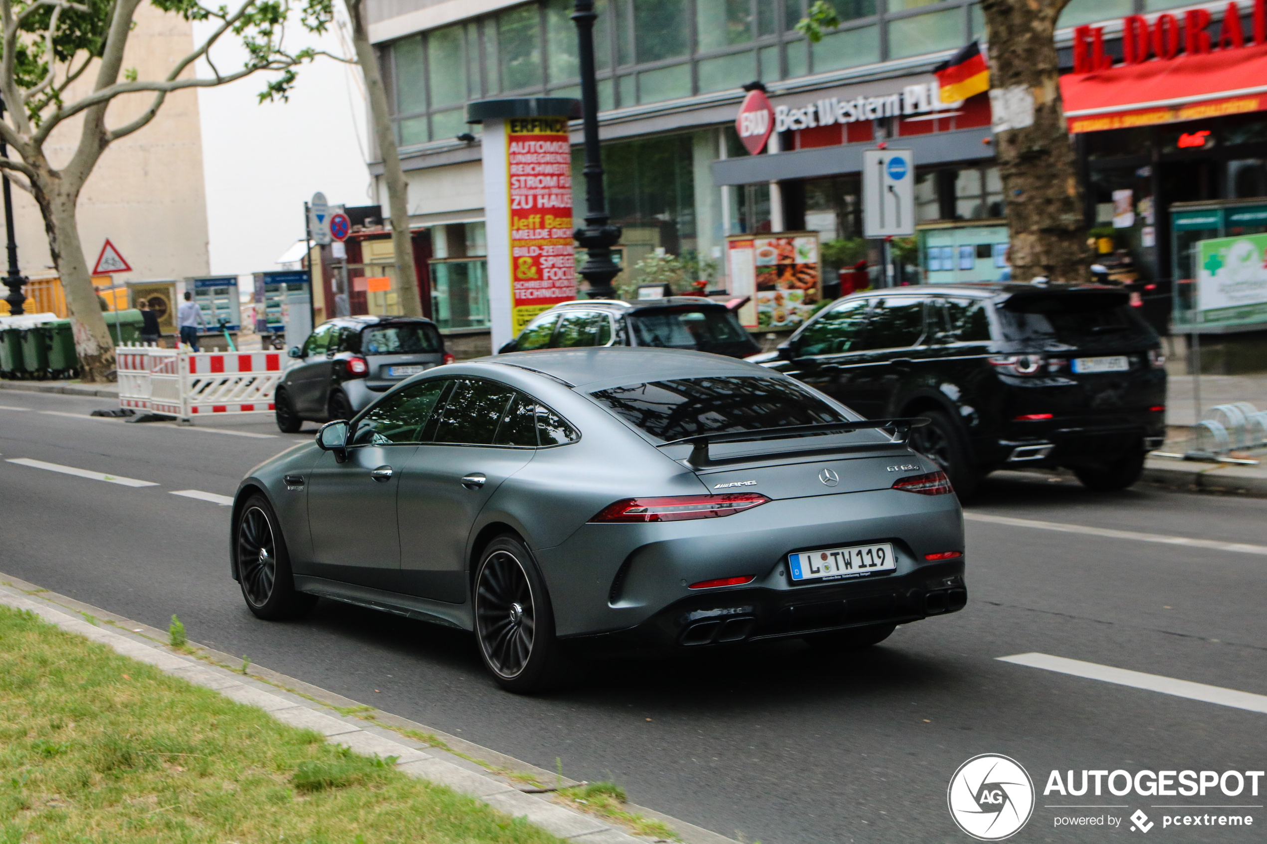 Mercedes-AMG GT 63 S X290