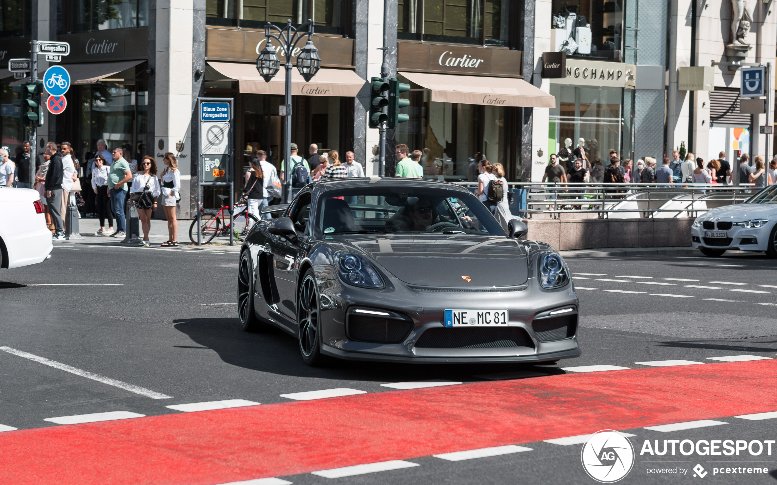 Porsche 981 Cayman GT4