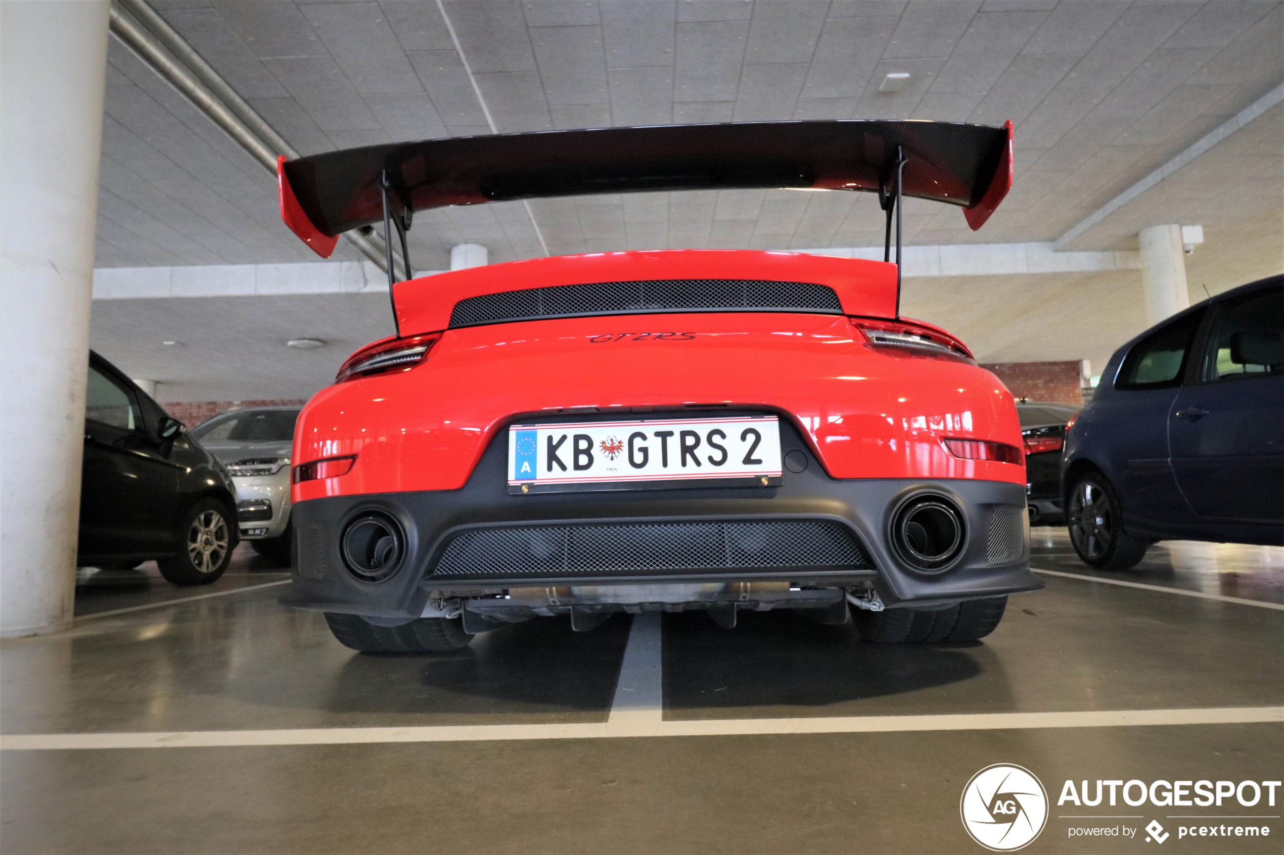 Porsche 991 GT2 RS Weissach Package