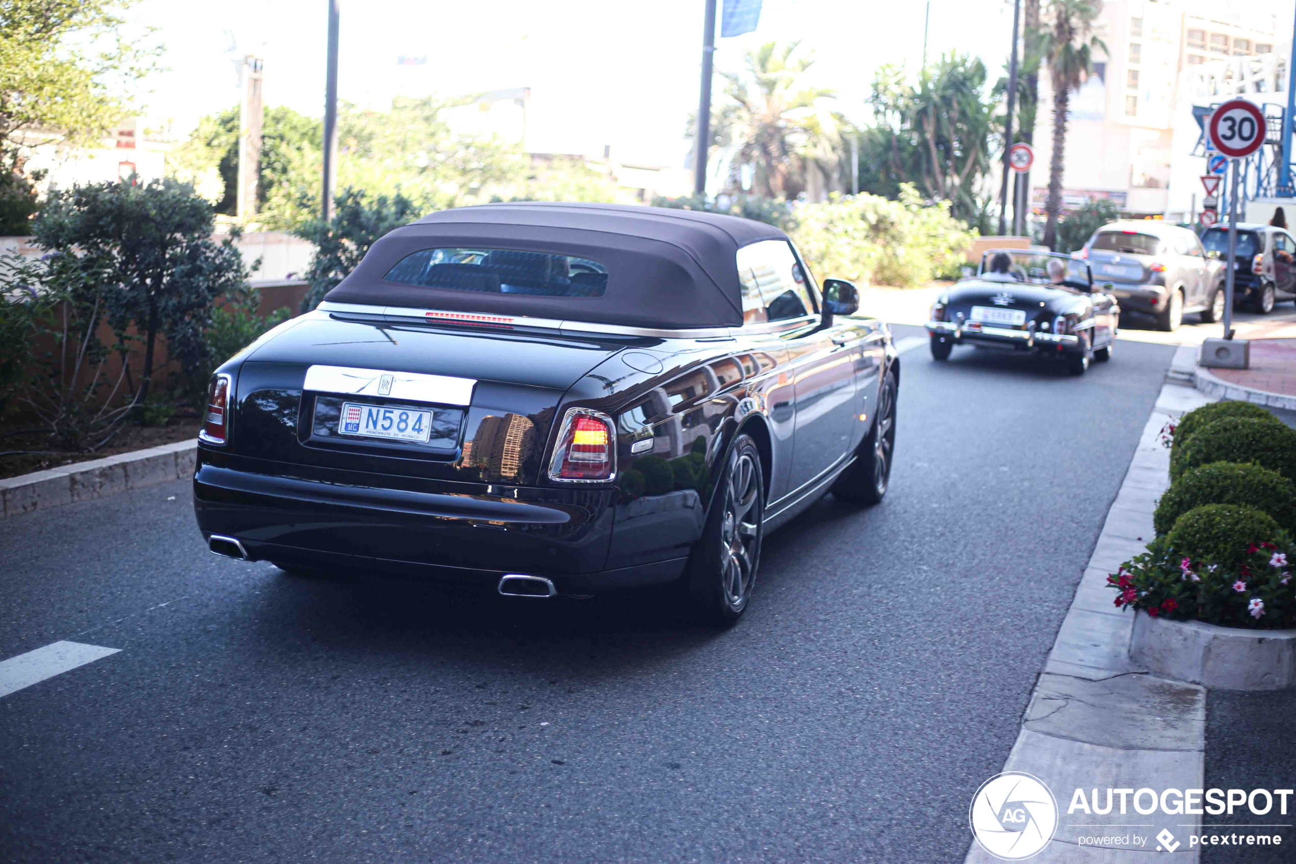 Rolls-Royce Phantom Drophead Coupé Series II