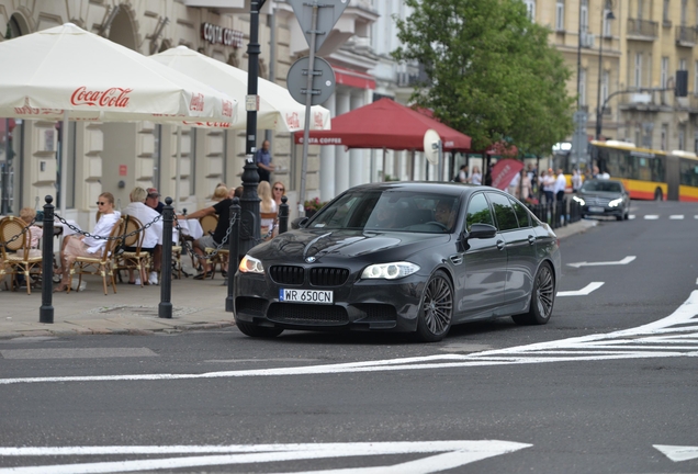 BMW M5 F10 2011