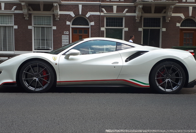 Ferrari 488 Pista