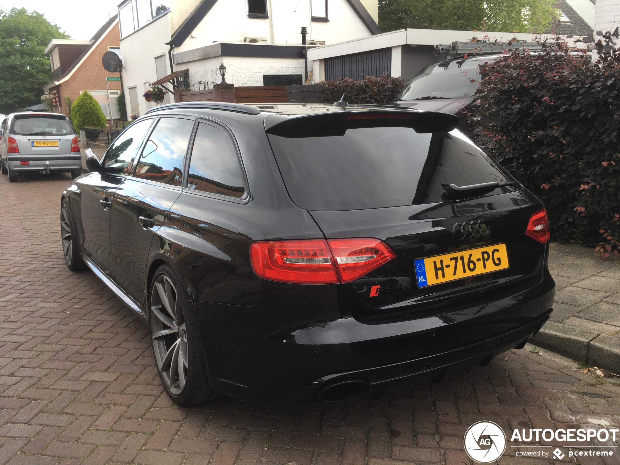 Audi RS4 Avant B8