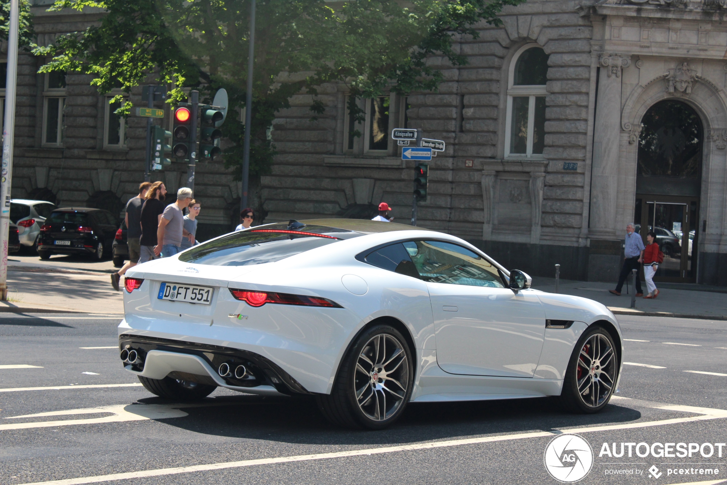 Jaguar F-TYPE R AWD Coupé