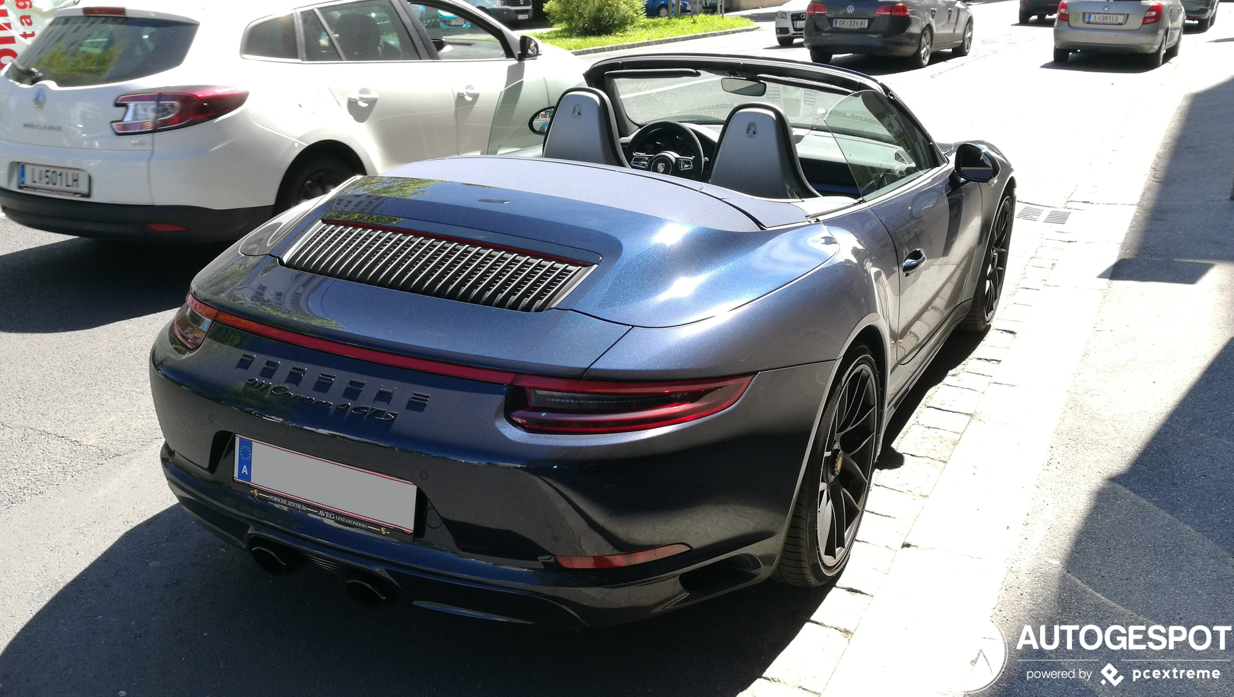 Porsche 991 Carrera 4 GTS Cabriolet MkII