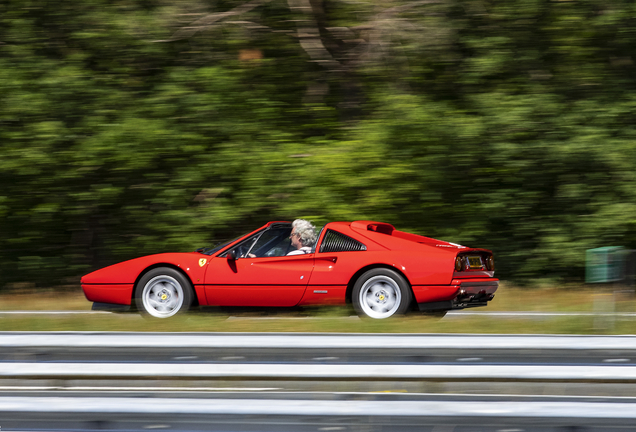 Ferrari 328 GTS