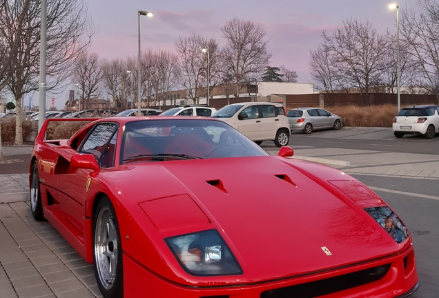 Ferrari F40