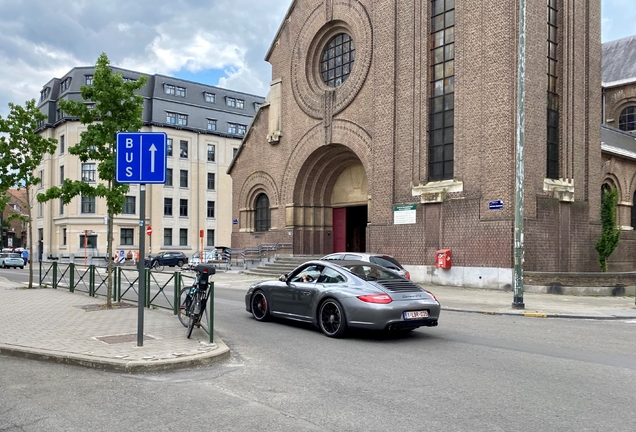 Porsche 997 Carrera GTS