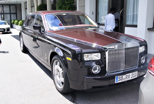 Rolls-Royce Phantom EWB