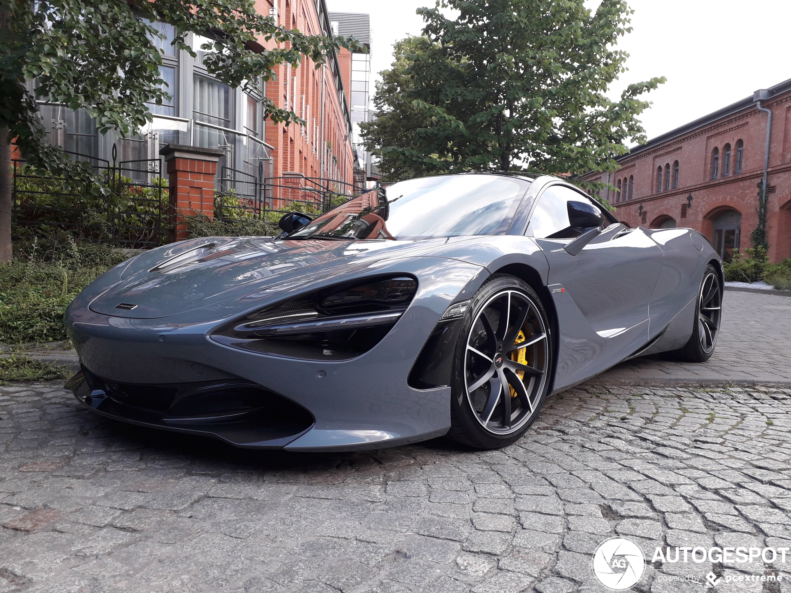 McLaren 720S