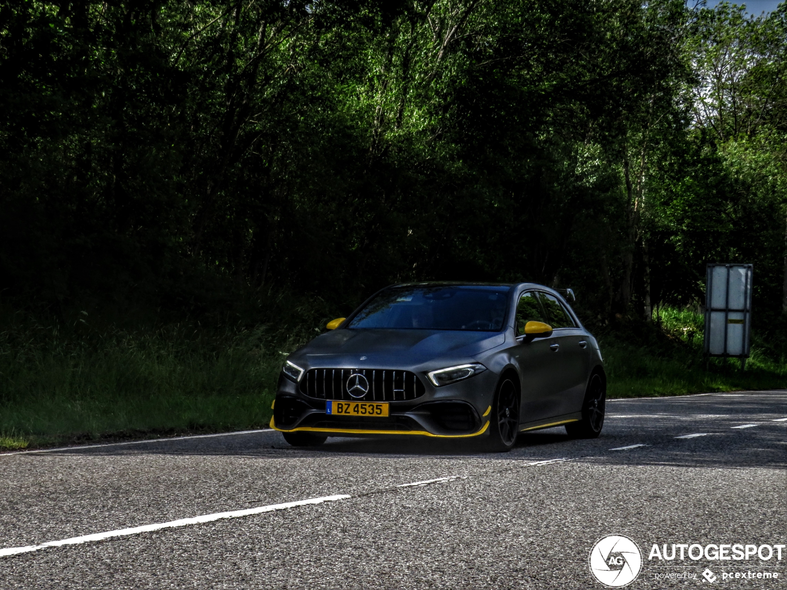 Mercedes-AMG A 45 S W177