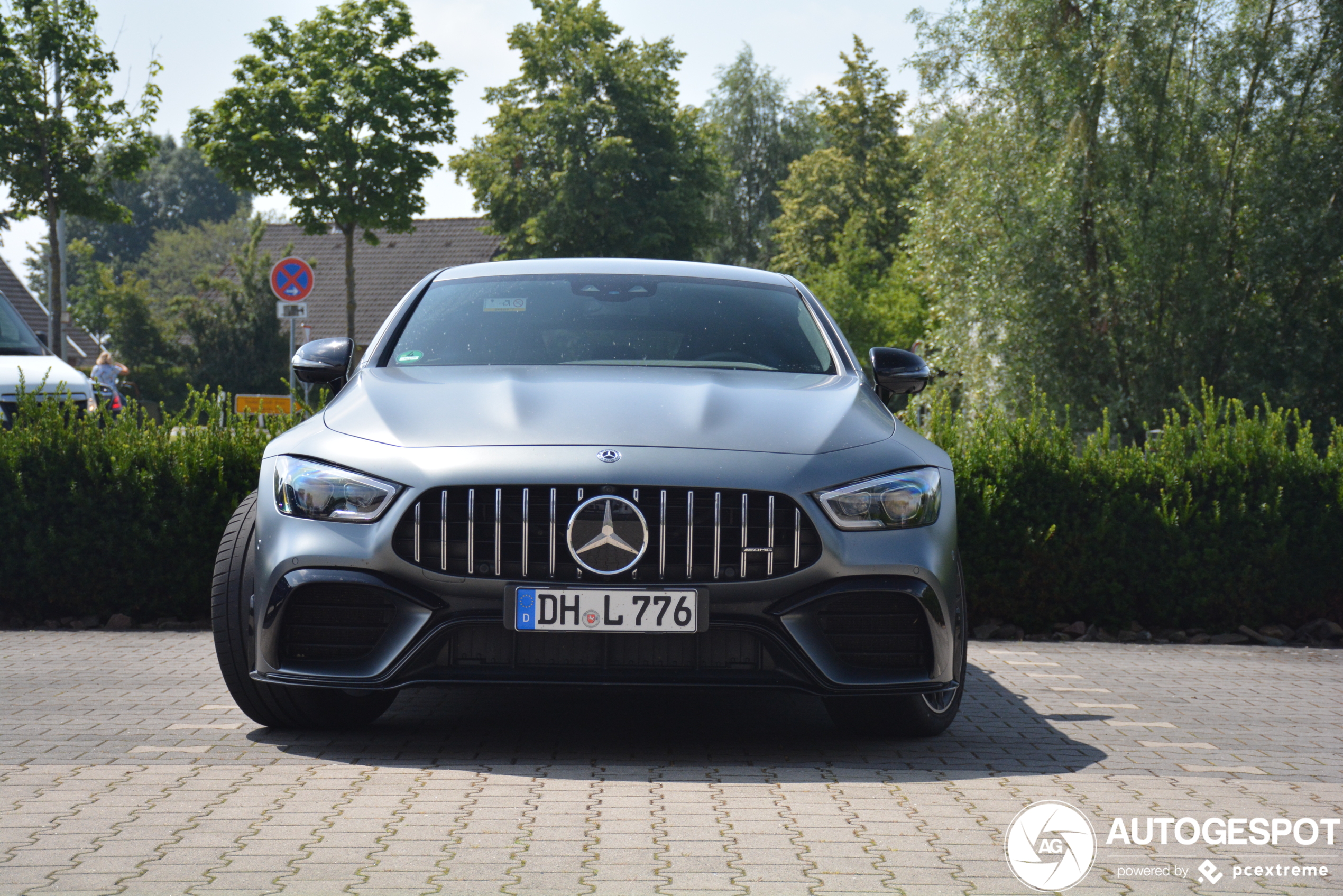 Mercedes-AMG GT 63 S X290