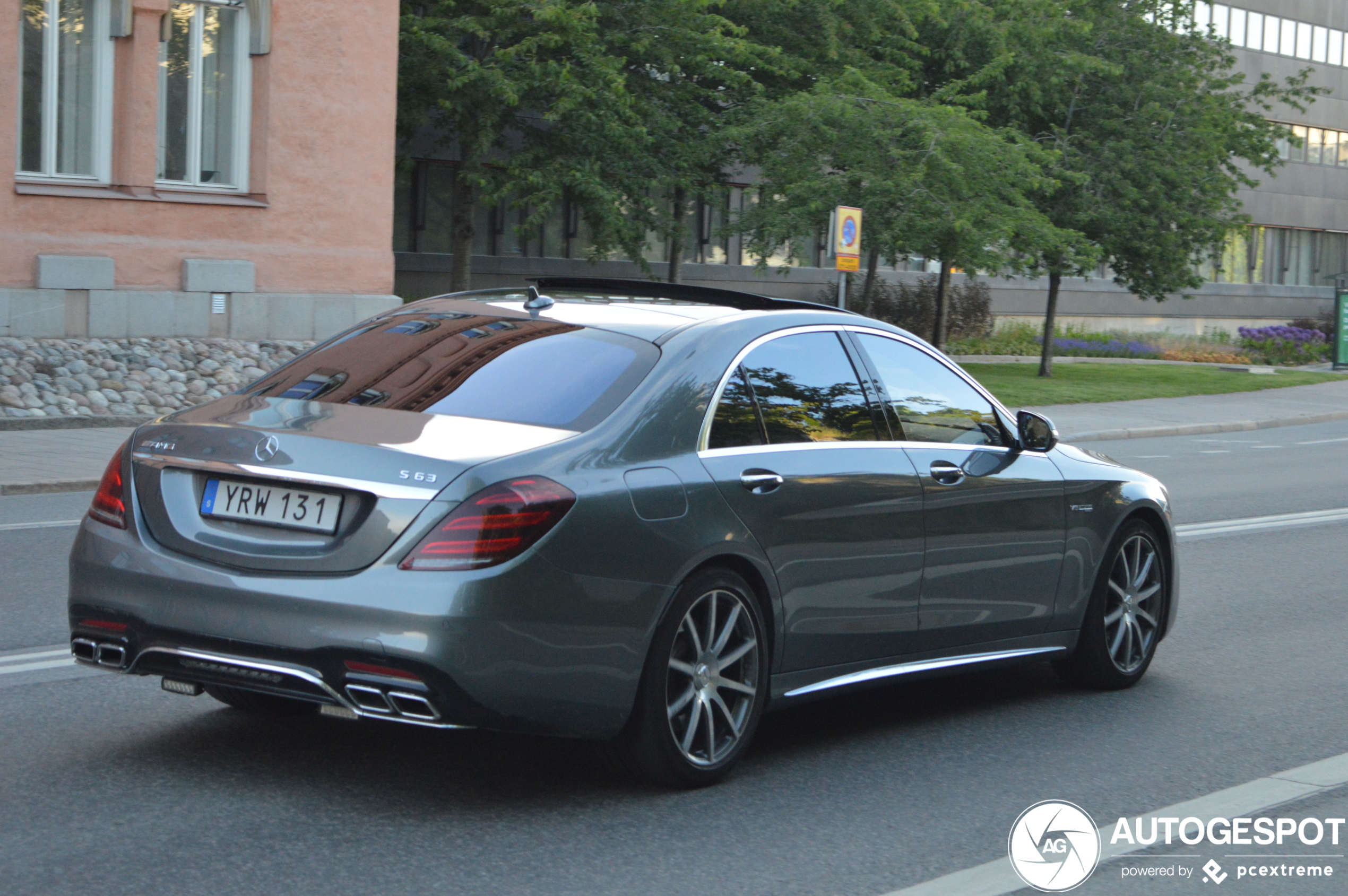 Mercedes-AMG S 63 V222 2017